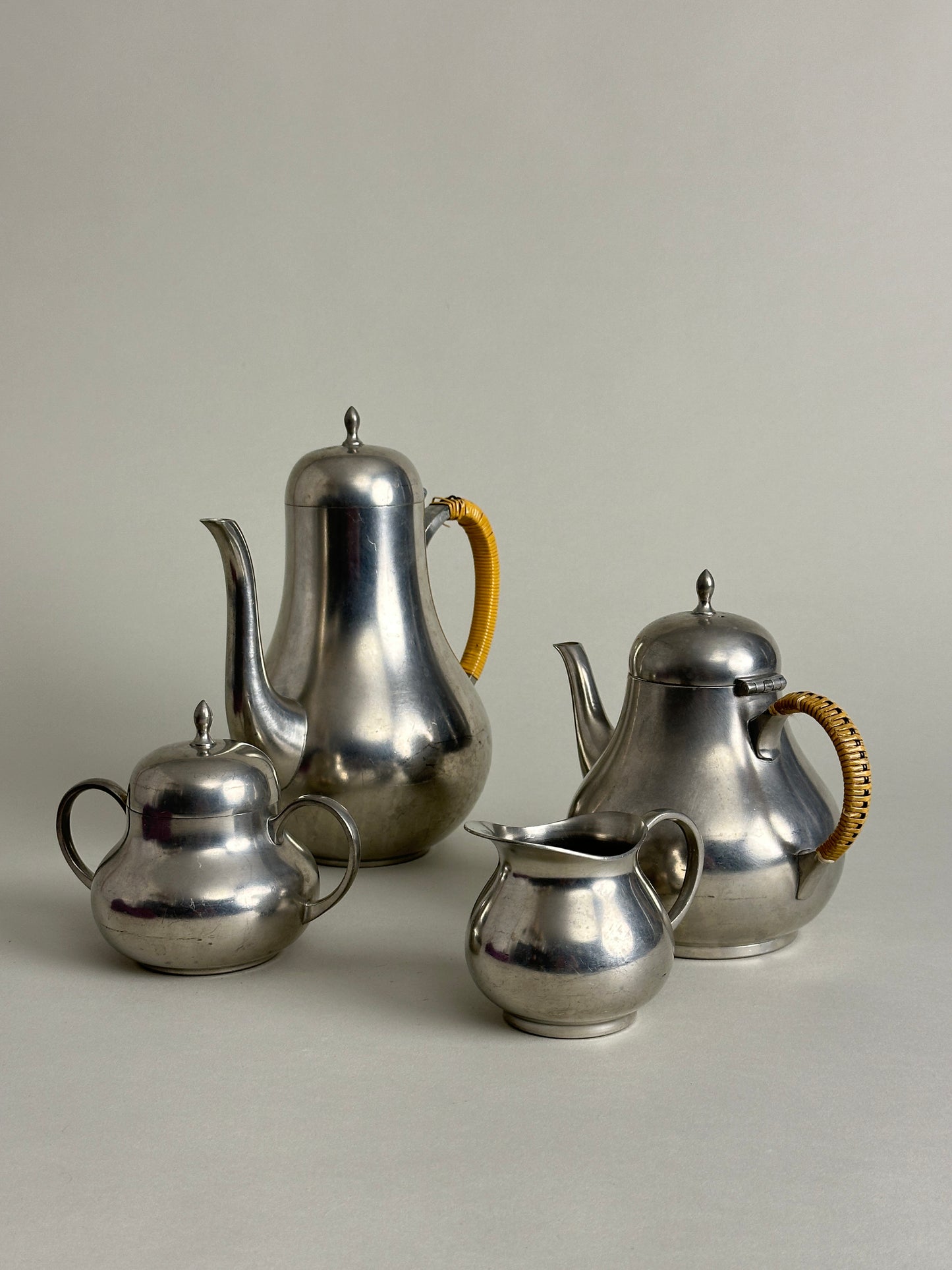 PEWTER MID CENTURY COFFEE, TEA, CREAMER, SUGAR SET