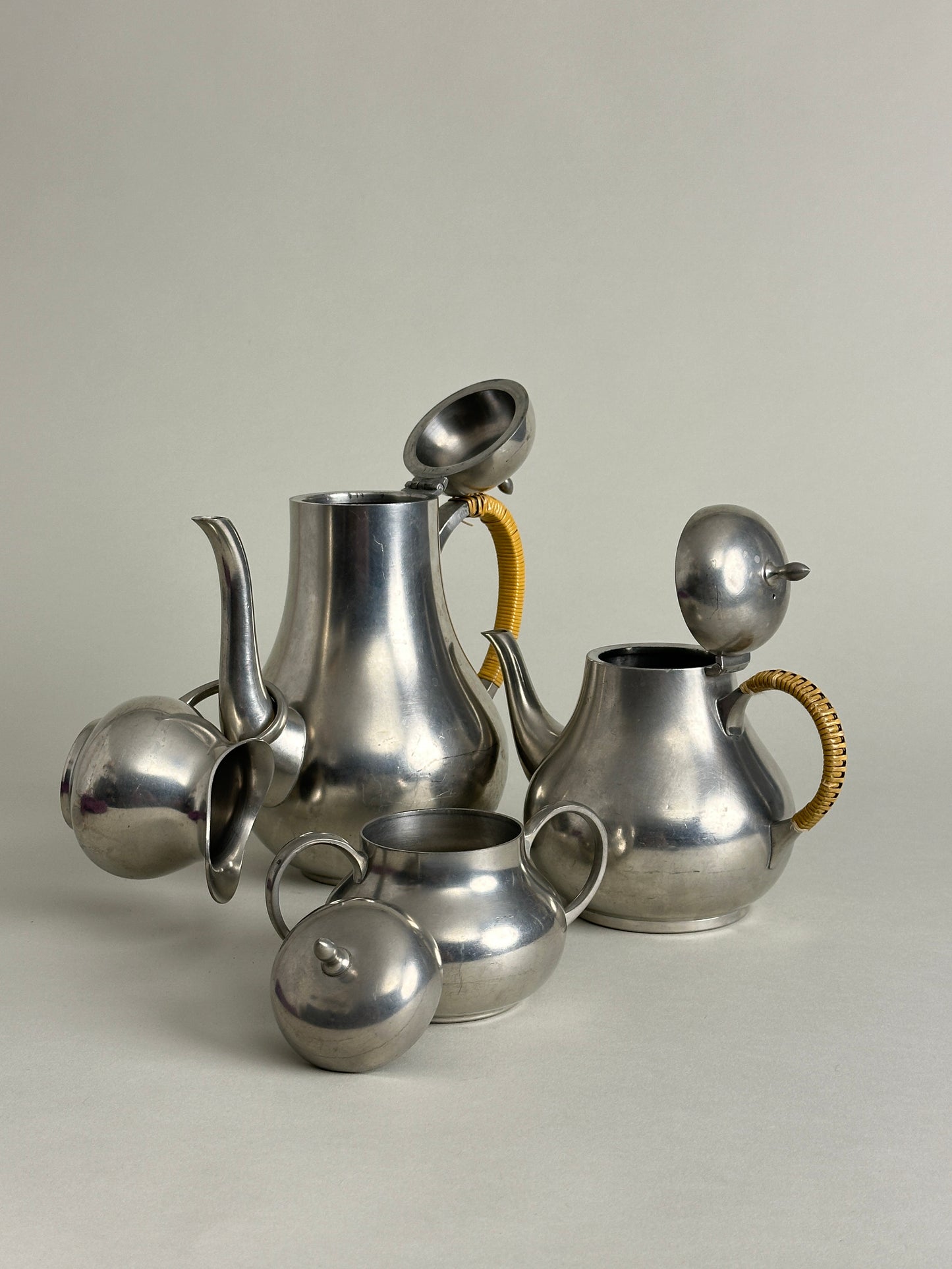 PEWTER MID CENTURY COFFEE, TEA, CREAMER, SUGAR SET